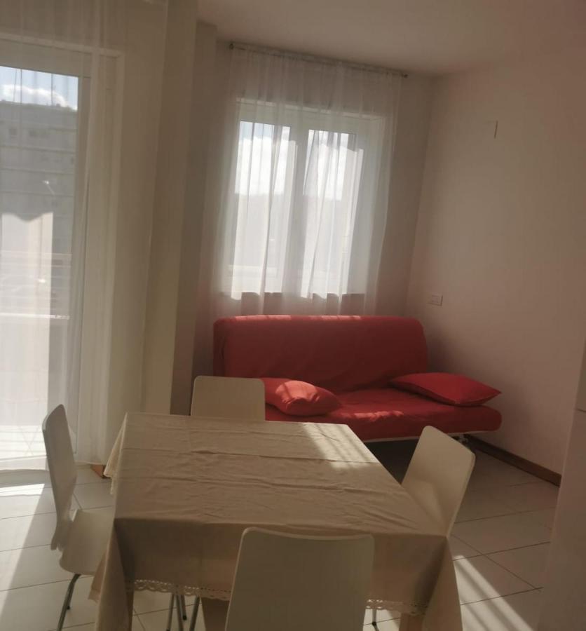 Casamare Alba Adriatica Frontemare Apartment Exterior photo